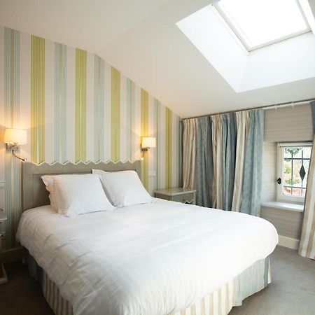Le Square Hotel Astaffort ภายนอก รูปภาพ