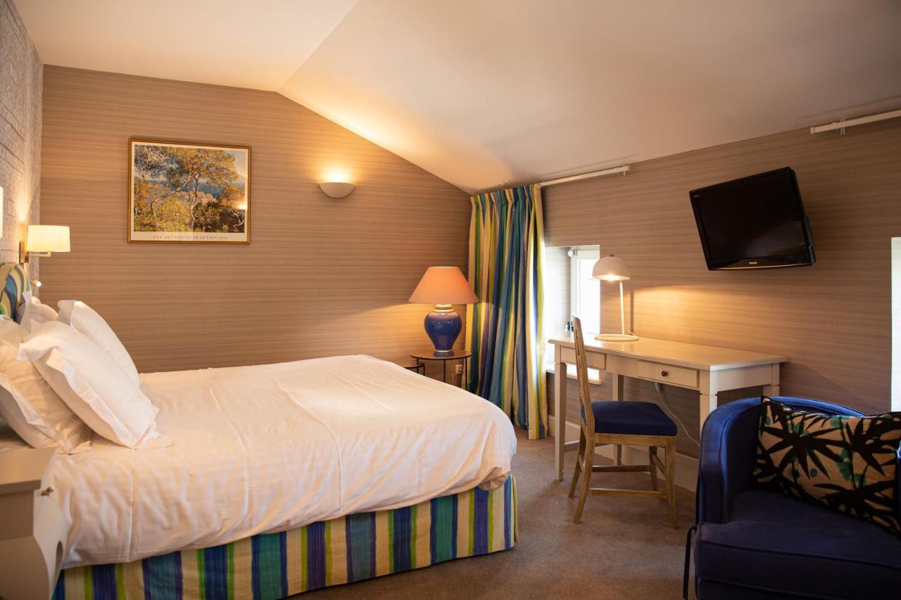 Le Square Hotel Astaffort ภายนอก รูปภาพ